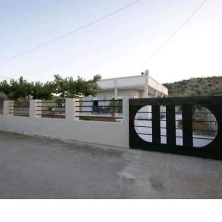 Villa Ammos Salamina Esterno foto